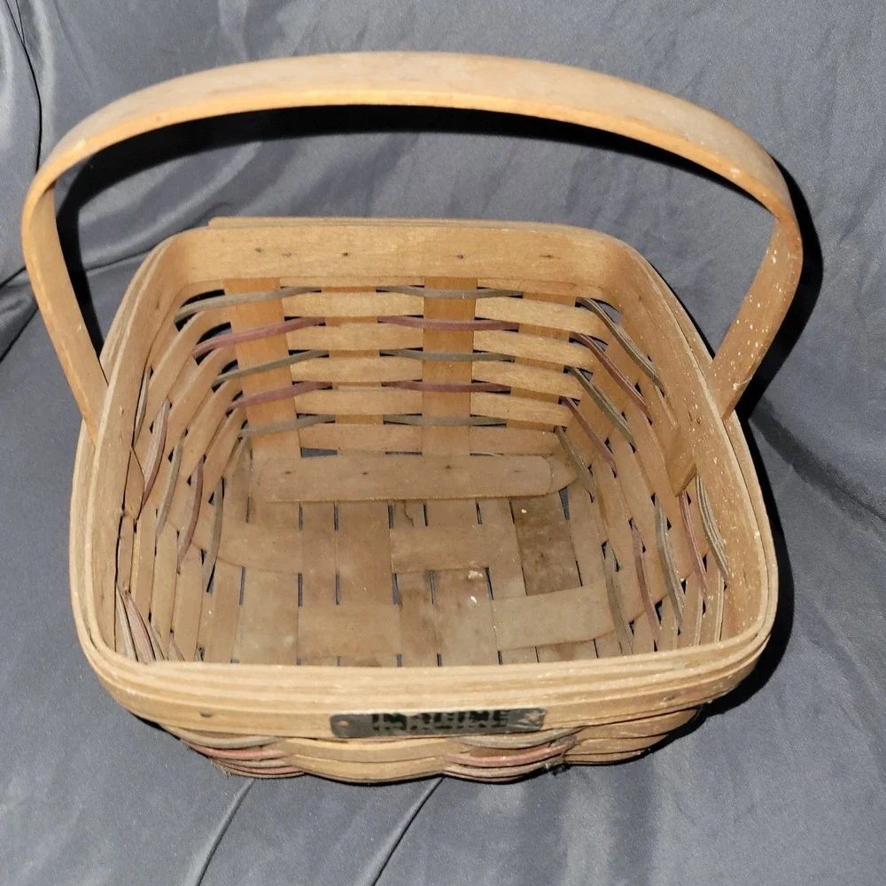 1991 Longaberger Imagine the Possibilities Bee Basket, Multi-color Weave, Easter
